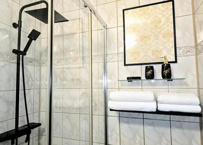 فندق Cieszynski Boutique & Stare 4*